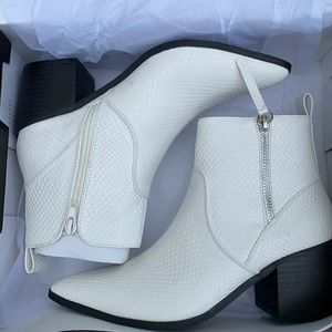 Brand New Windsor Boots s